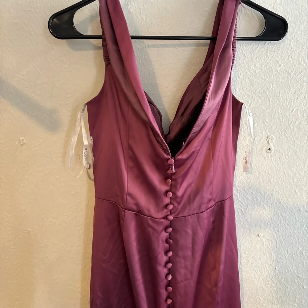 Elegant‎ Strapless Burgundy Evening Gown